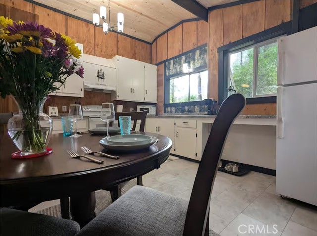 16135 Bottle Rock rd., Cobb