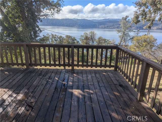 12390 Terrace Dr, Clearlake