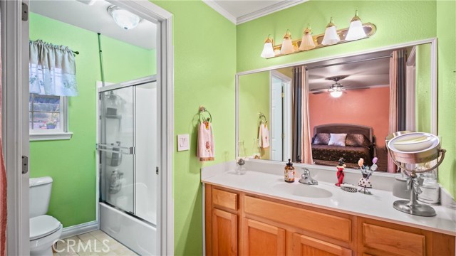 19070 Ravenhill, Hidden Valley Lake