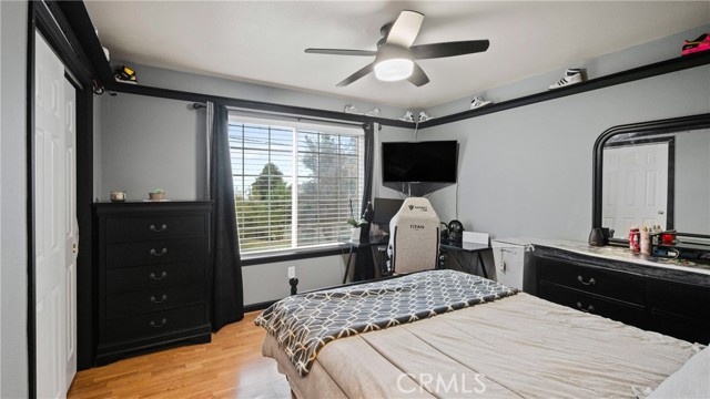 19070 Ravenhill, Hidden Valley Lake