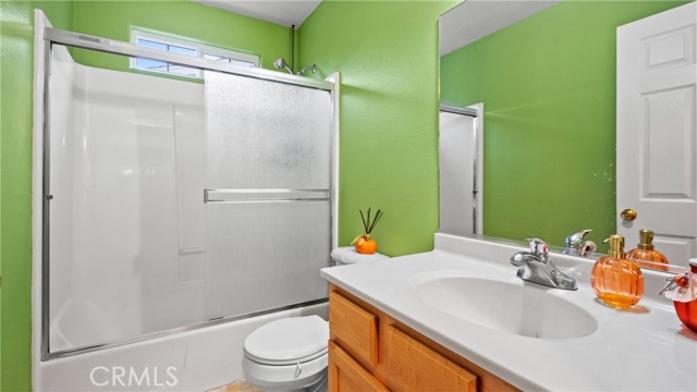 19070 Ravenhill, Hidden Valley Lake