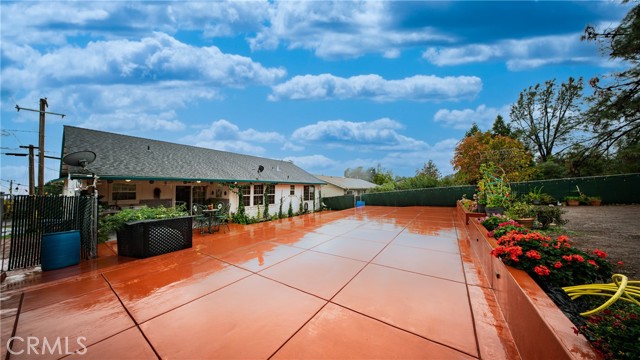 19070 Ravenhill, Hidden Valley Lake