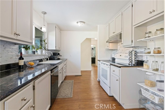 19894 Mountain Meadows South, Hidden Valley Lake