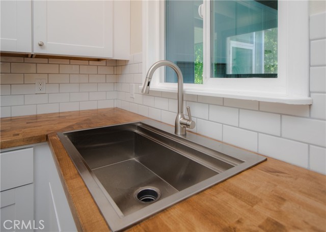 940 Sixth Street, Lakeport