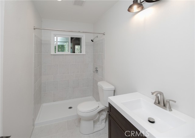 940 Sixth Street, Lakeport