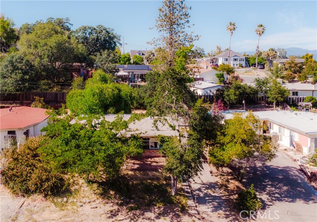 940 Sixth Street, Lakeport