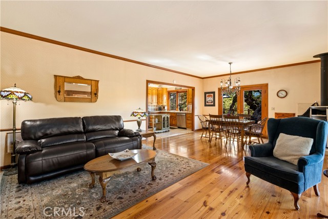 608 Dixon Drive, Lakeport