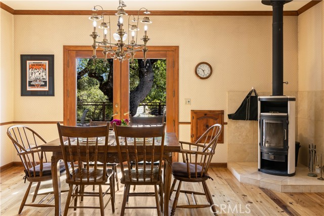 608 Dixon Drive, Lakeport