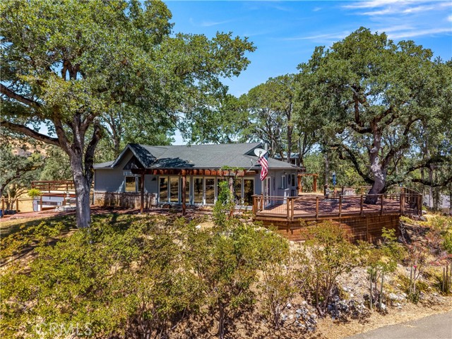 608 Dixon Drive, Lakeport