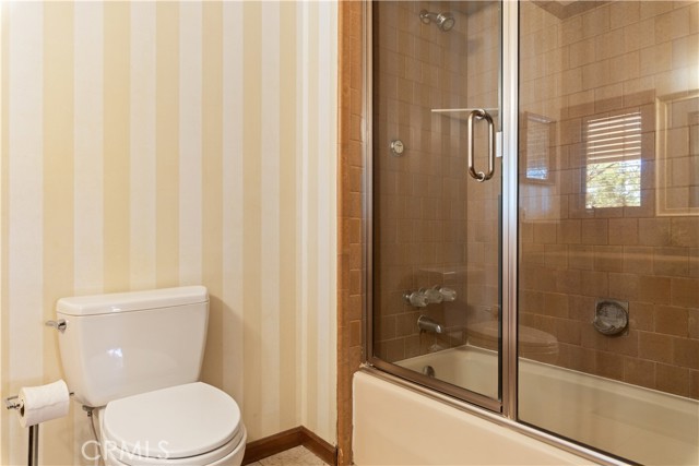 608 Dixon Drive, Lakeport