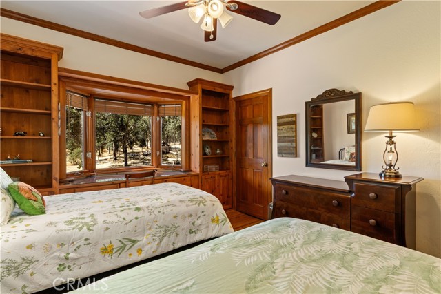 608 Dixon Drive, Lakeport