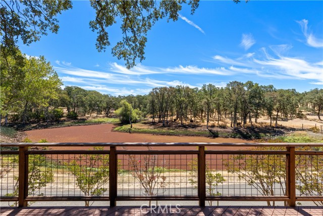 608 Dixon Drive, Lakeport