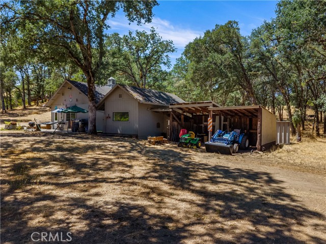 608 Dixon Drive, Lakeport