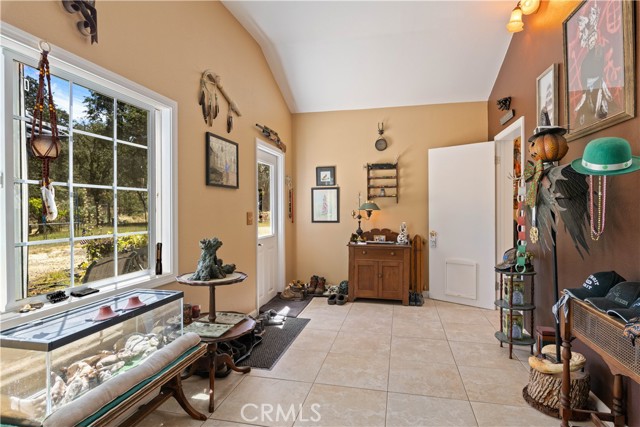 608 Dixon Drive, Lakeport