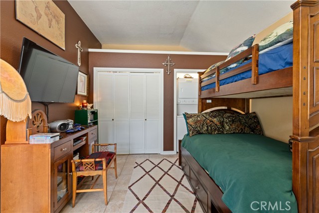 608 Dixon Drive, Lakeport