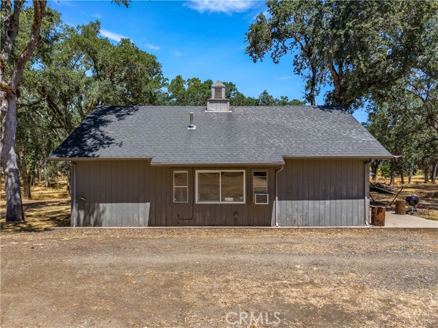 608 Dixon Drive, Lakeport