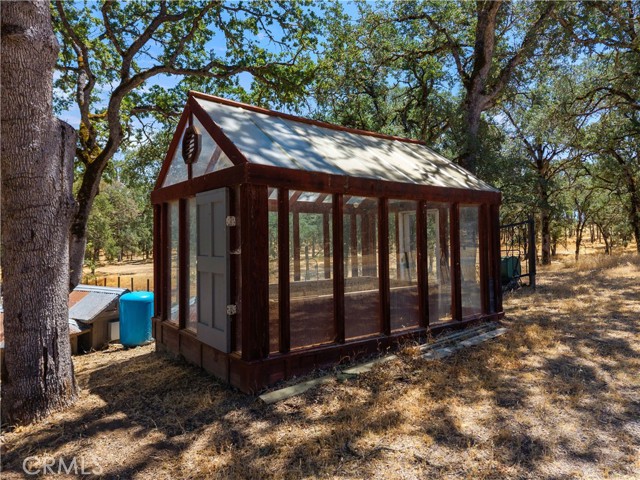 608 Dixon Drive, Lakeport