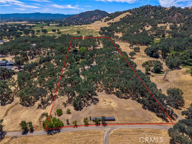 608 Dixon Drive, Lakeport