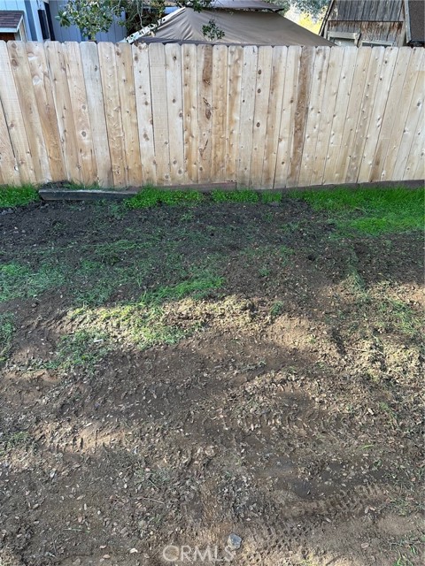 2975 12th Street, Clearlake