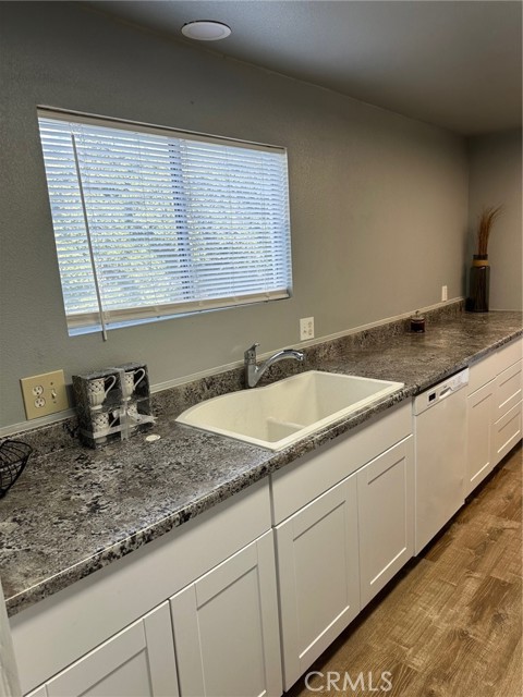 2975 12th Street, Clearlake