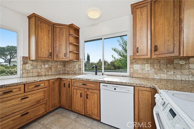 9035 Salinan Way, Kelseyville