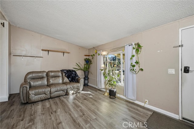 7046 Butte Street, Nice