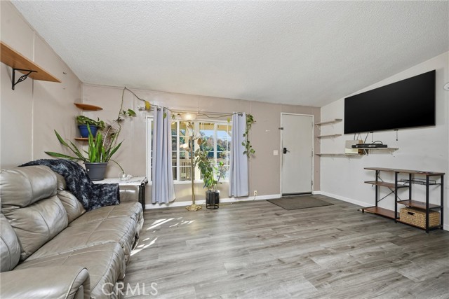 7046 Butte Street, Nice