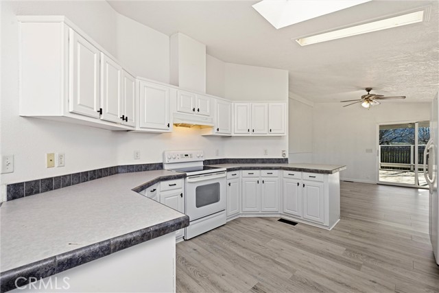14072 Apple Lane, Clearlake Oaks