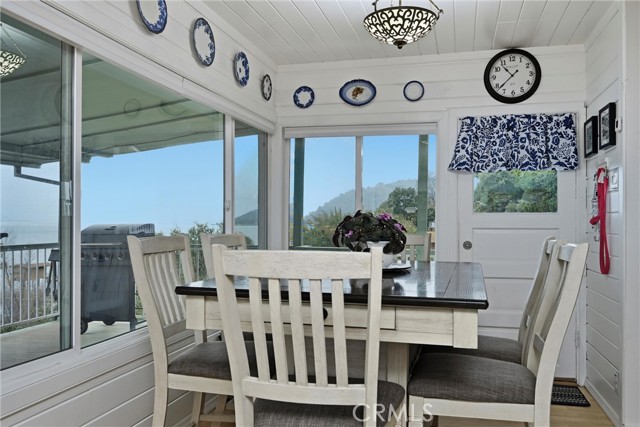 9279 Glenhaven Drive, Glenhaven