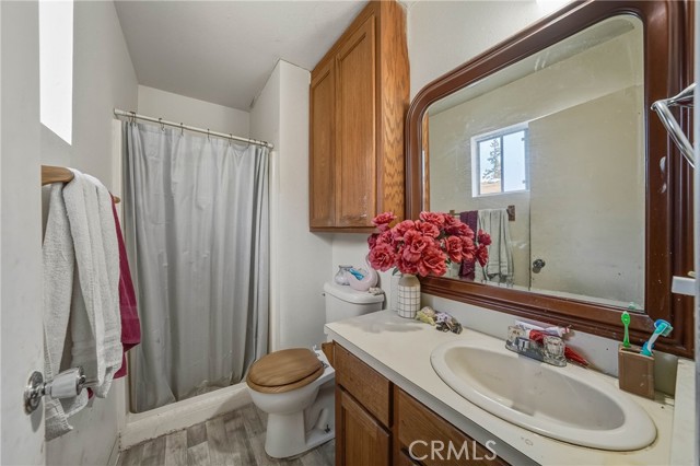 1011 2nd, Lakeport