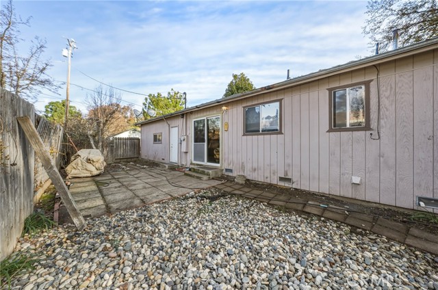 1011 2nd, Lakeport