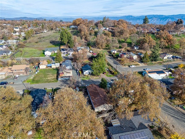 1011 2nd, Lakeport