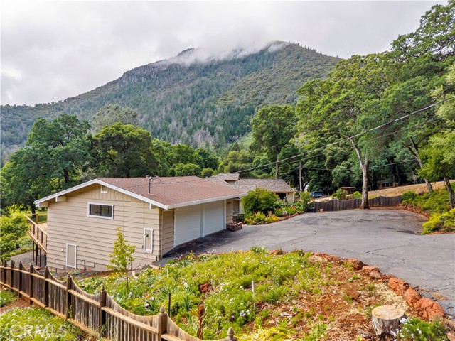 2698 Greenway Drive, Kelseyville