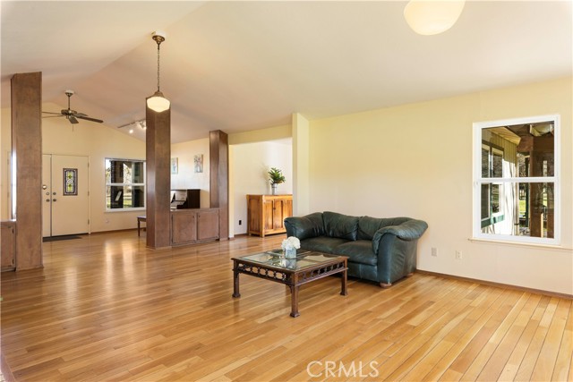 4962 Gaddy Lane, Kelseyville