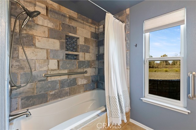 4962 Gaddy Lane, Kelseyville