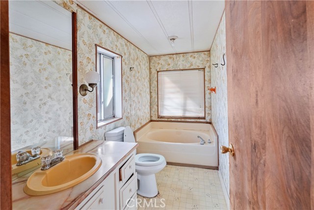 16700 Fox Way, Clearlake Oaks