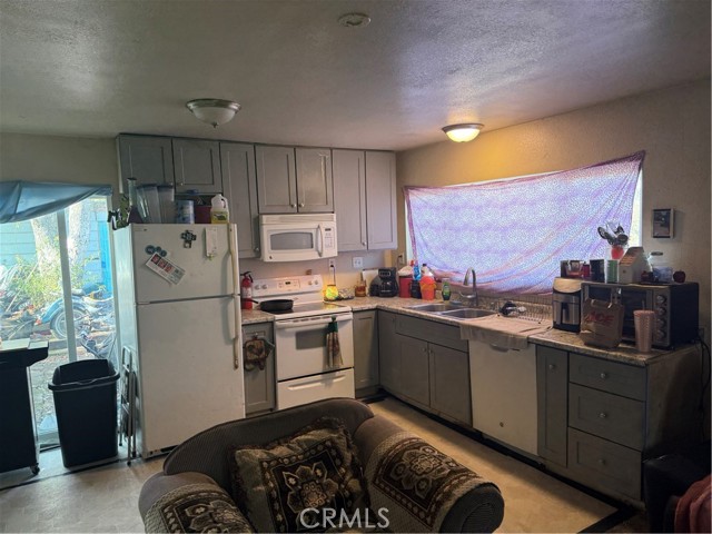 13270 Arrowhead, Clearlake