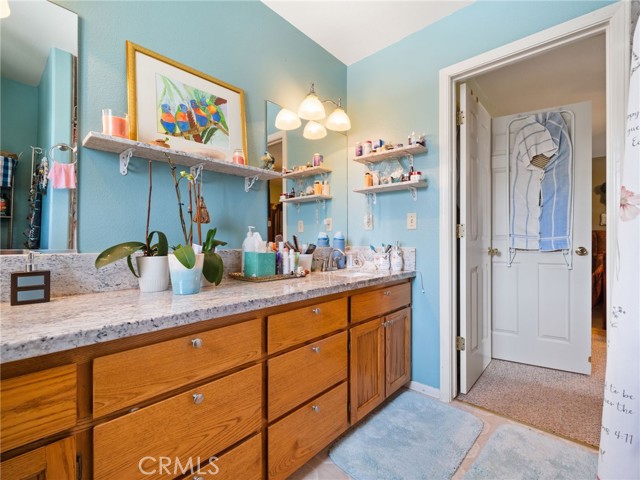 3194 Bartram Circle, Clearlake