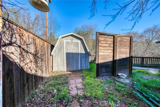 17730 Pomo Trail, Clearlake Oaks