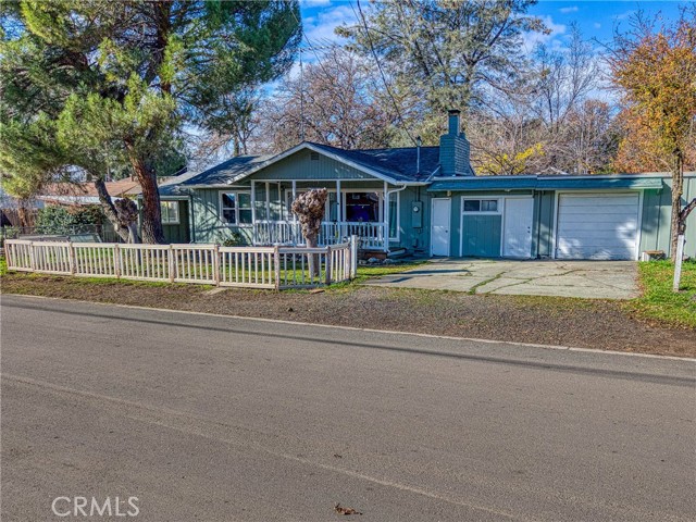 3995 Mullen Avenue, Clearlake
