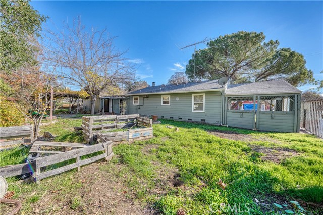 3995 Mullen Avenue, Clearlake