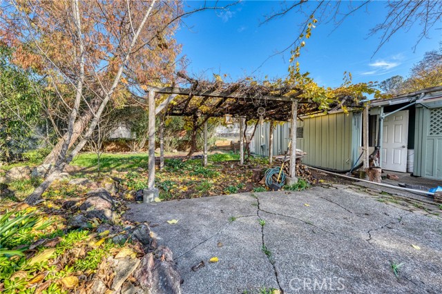 3995 Mullen Avenue, Clearlake