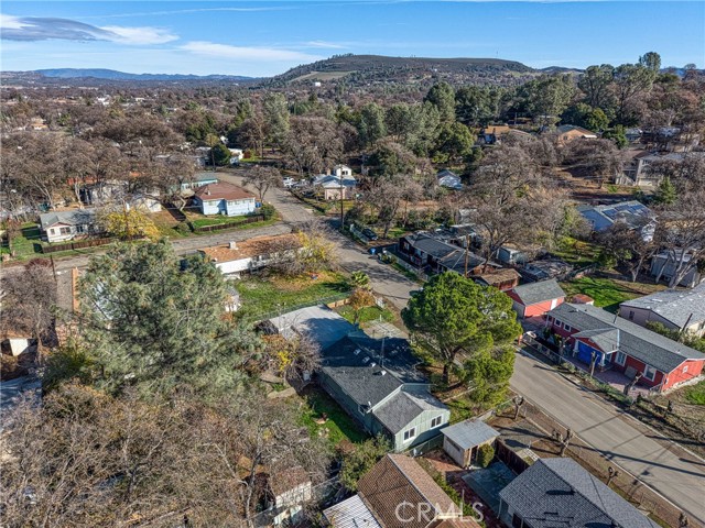 3995 Mullen Avenue, Clearlake