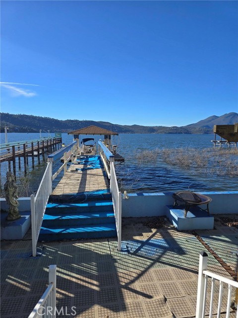 14101 Lakeshore, Clearlake