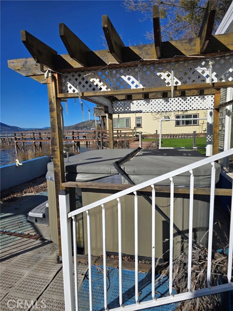 14101 Lakeshore, Clearlake