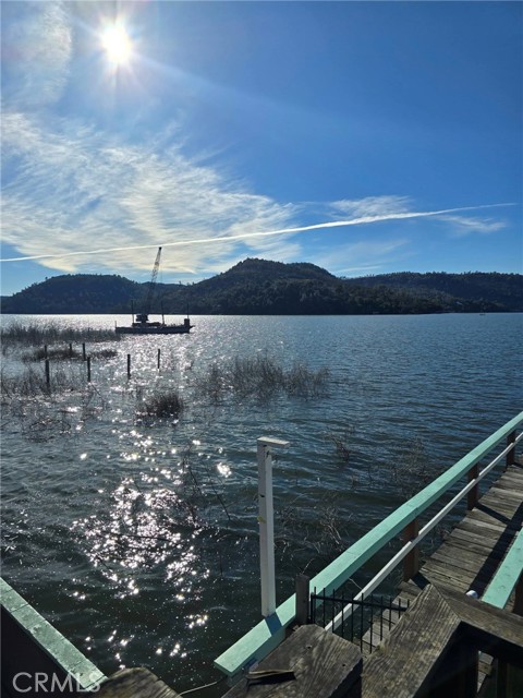 14101 Lakeshore, Clearlake