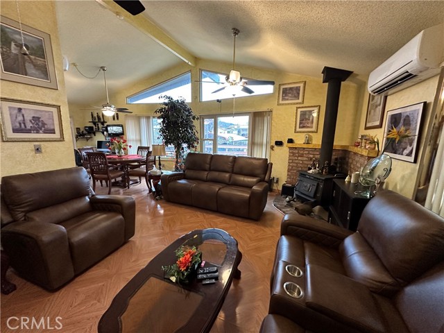 554 Keys, Clearlake Oaks