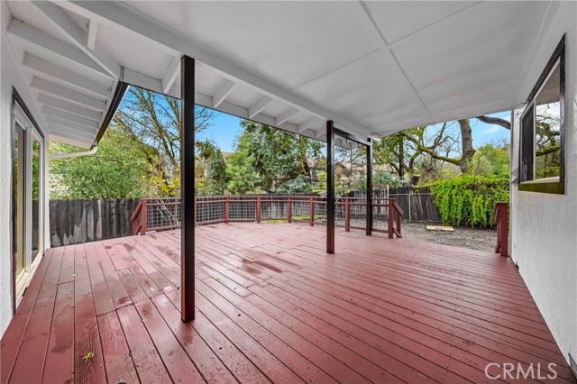 6150 Ridgeview, Clearlake