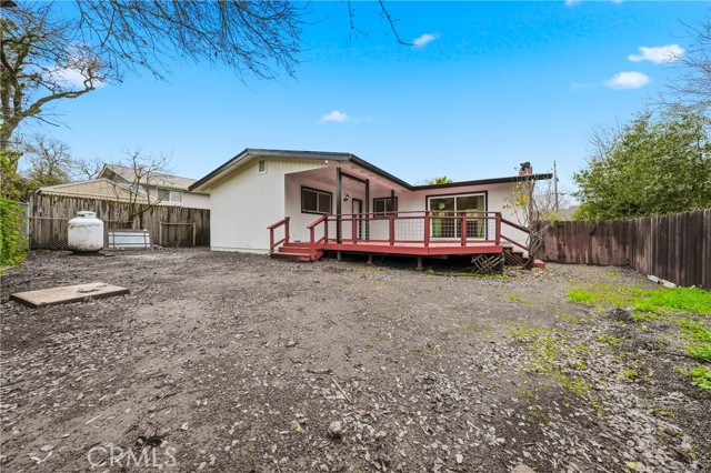 6150 Ridgeview, Clearlake
