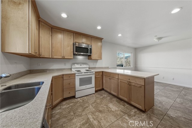 5585 Sunrise Drive, Kelseyville